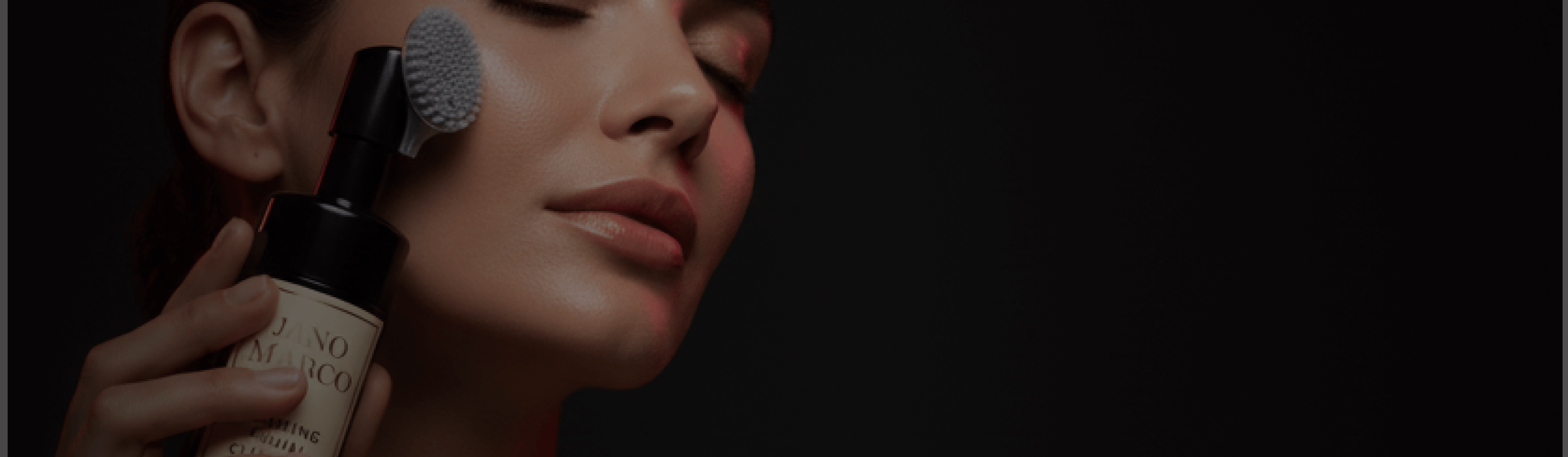 Jano Marco - Model with Product